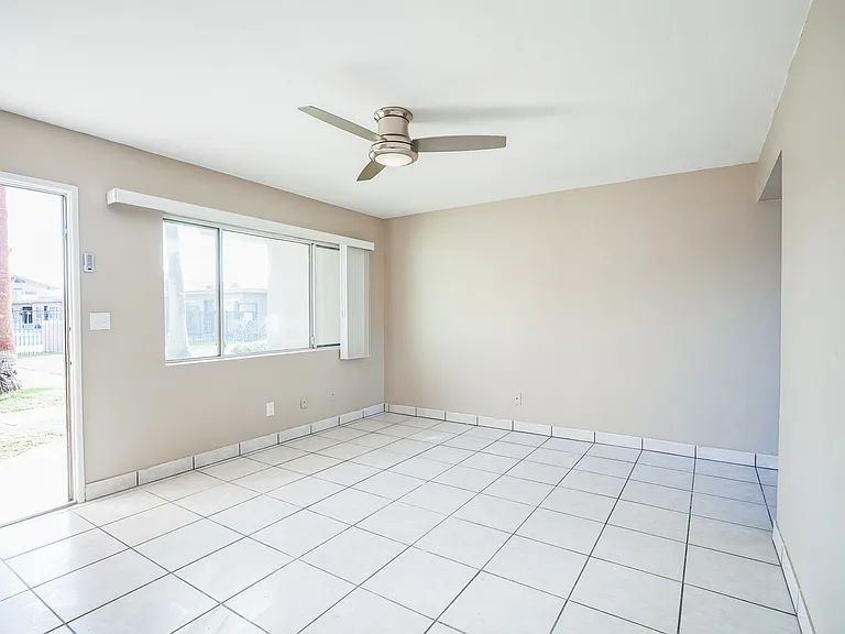74460 Alessandro Dr — Photo 17