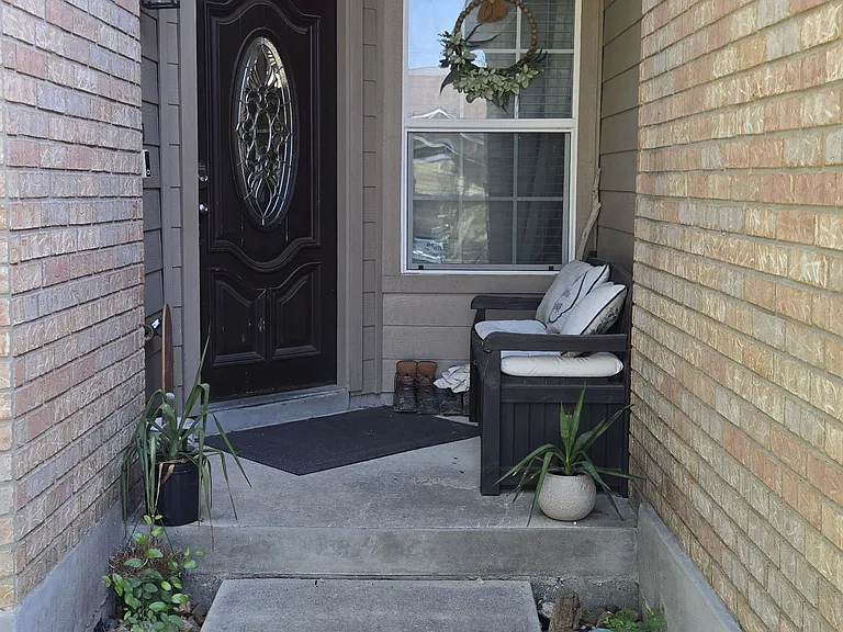 8907 Arabian King — Photo 2