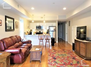 50 Kent St #A2, Brookline, MA 02445