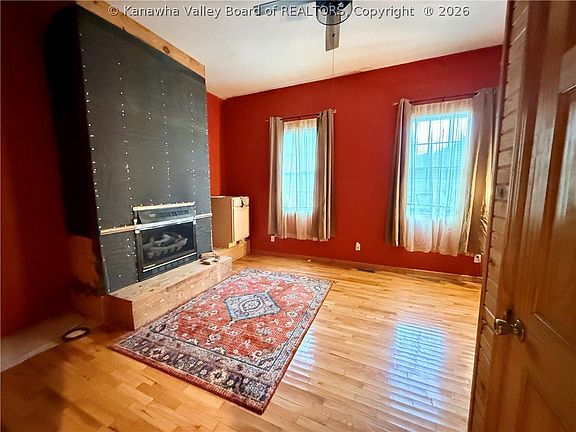4th image of 103 Bray Dr