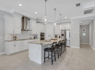 1511 Mockingbird DR, NAPLES, FL 34120