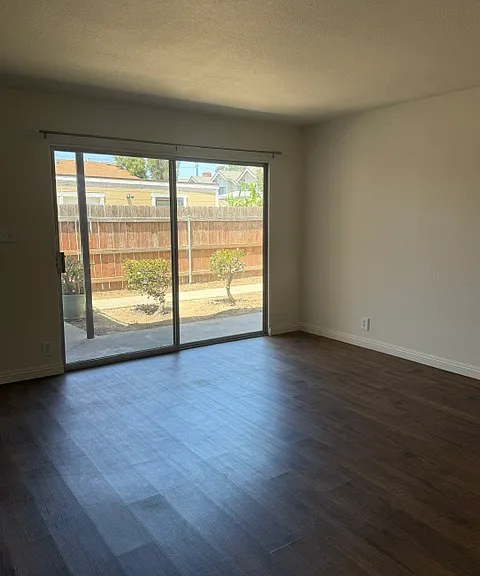 2214 College Ave #1 — Photo 3