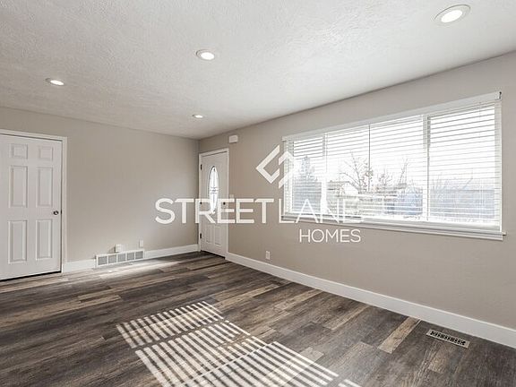 3rd image of 4414 W Twilight Dr