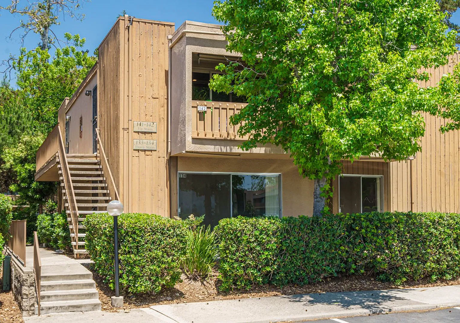 1Bed/1Bath Single Story Condo in La Mesa with several amenities — Photo 2
