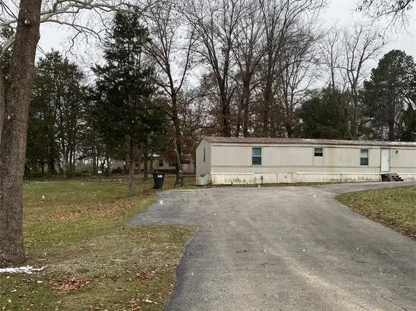 4713 Boulder Dr, Hillsboro, MO 63050