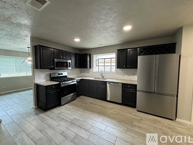 Building Photo - 13318 Raven Roost Dr