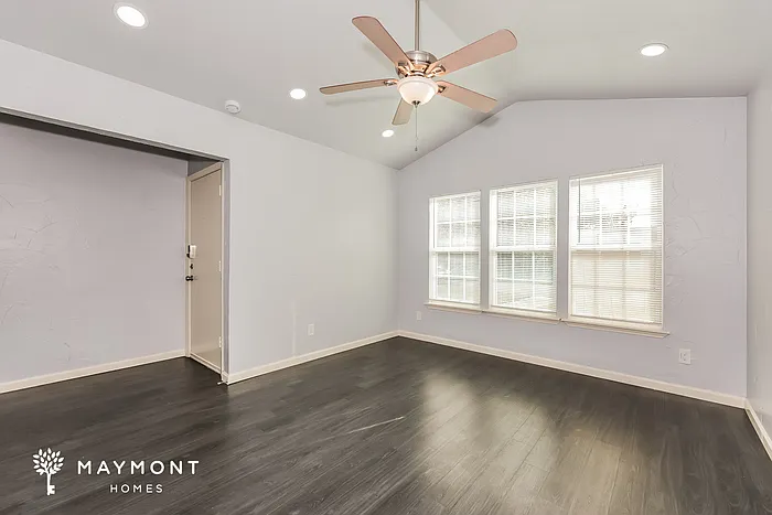 5601 Oak Grove Rd — Photo 5