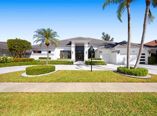 10522 Stonebridge Blvd, Boca Raton, FL 33498