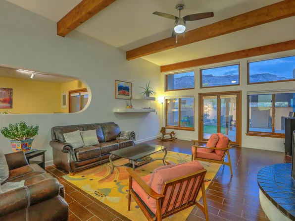 2006 Quail Run Dr NE, Albuquerque, NM 87122