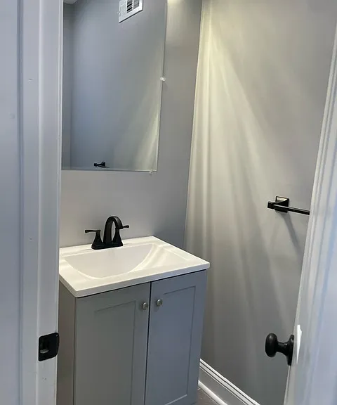 165 W Palmer St — Photo 8