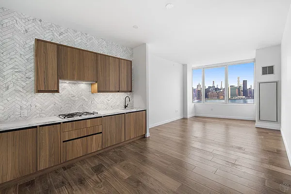 Rented by Halstead Real Estate | media 9