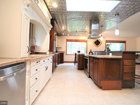 Kitchen 4