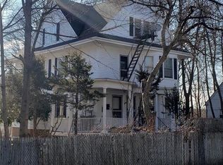 148 King St, Warwick, RI 02886