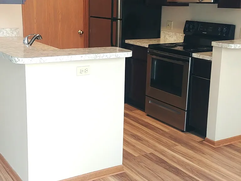 1353 High St #100 — Photo 2