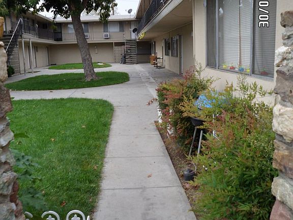 5th image of 222 N C Street I #I