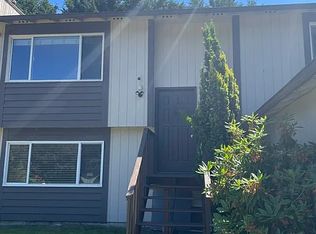 916 207th Pl SE UNIT B, Bothell, WA 98012