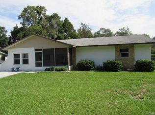 9751 W Sandra St, Crystal River, FL 34428