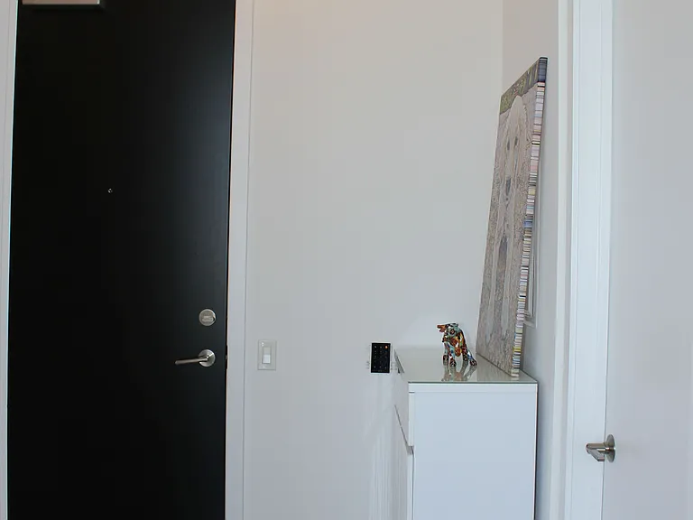 87 Peter St #Penthouse 106 — Photo 7