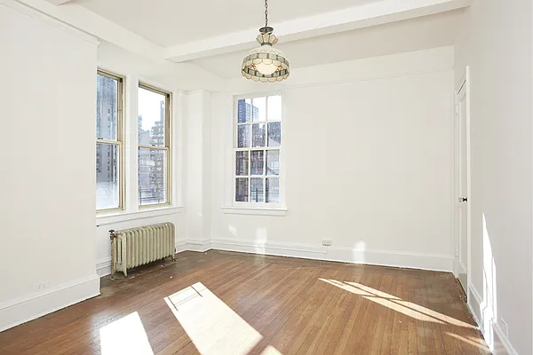 Sold by Stribling | media 22