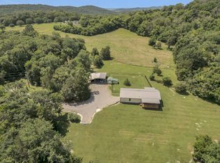 1927 Porterfield Rd, Readyville, TN 37149