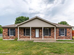 114 Bishop Ln, Bardstown, KY 40004