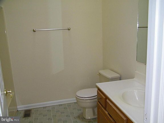 3rd image of 303 Sloping Woods Ct