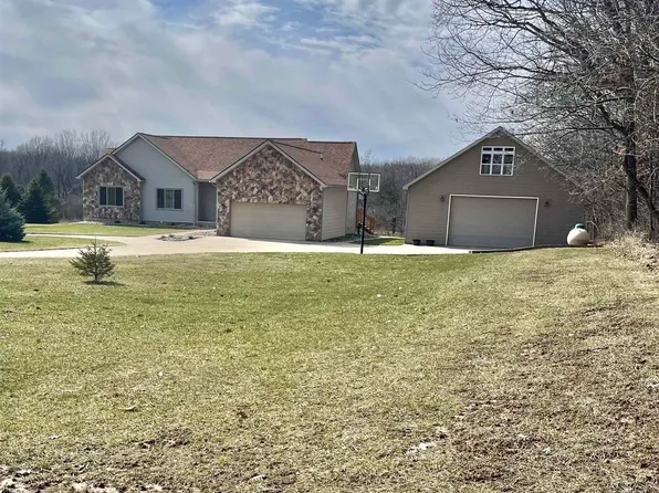8502 S Vernon Rd, Durand, MI 48429