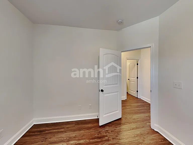 5015 Rialto Way — Photo 19