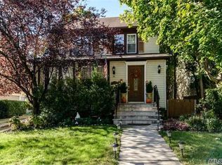 26 Ravine Ave, Glen Cove, NY 11542