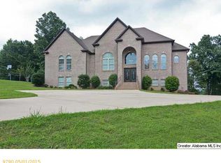 8476 Scott Dr, Trussville, AL 35173