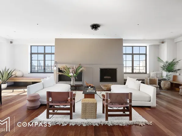 132 Perry Street image 1 of 13