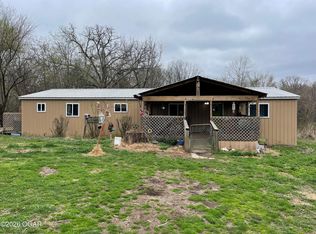 10066 Moose Dr, Neosho, MO 64850