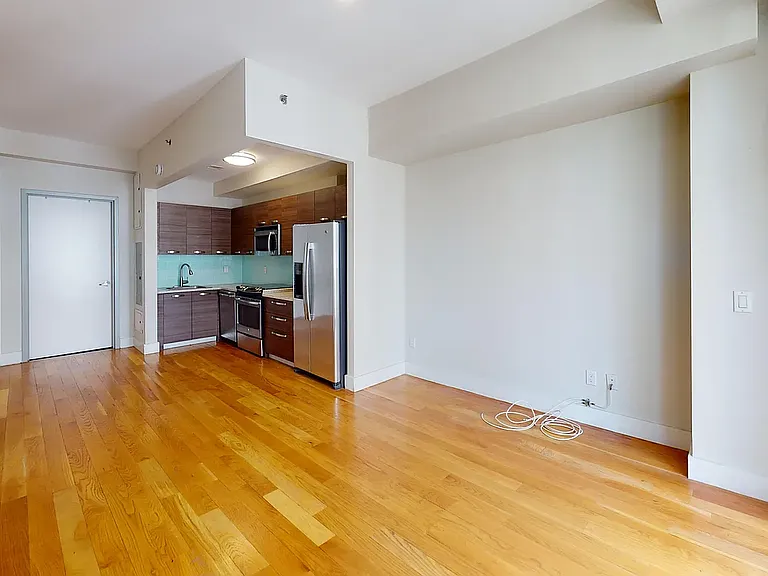 71 E 110th St #5B — Photo 6