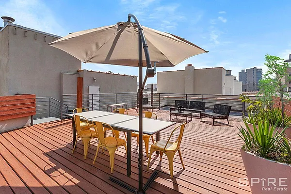 Rented by Spire Group | media 23