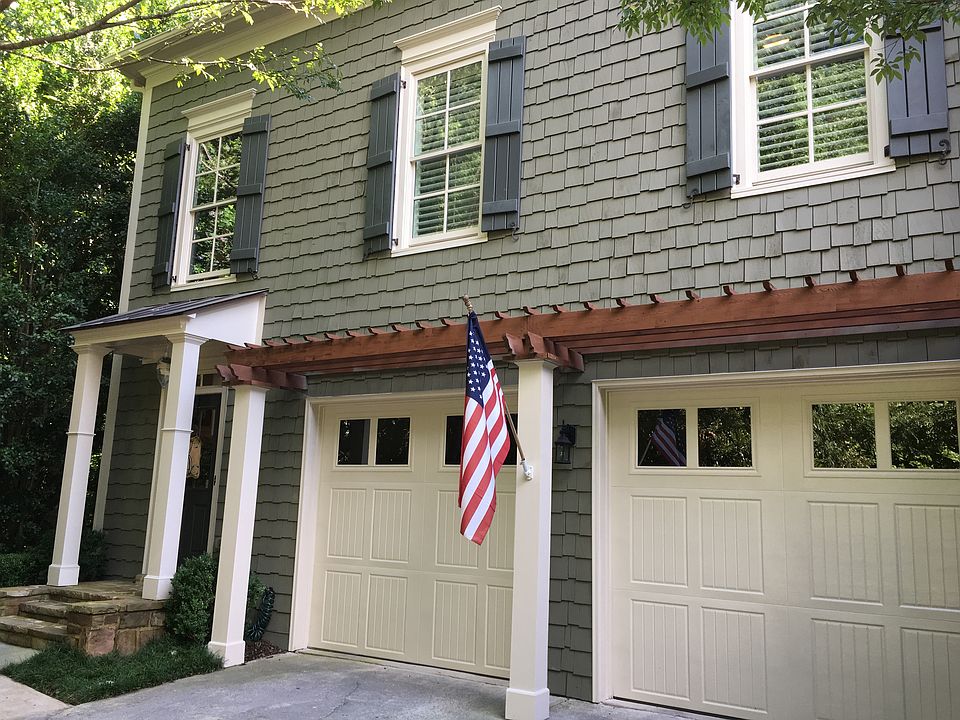 2428 St. David's Sq.