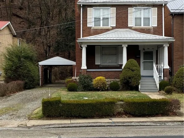555 Market St, Leechburg, PA 15656