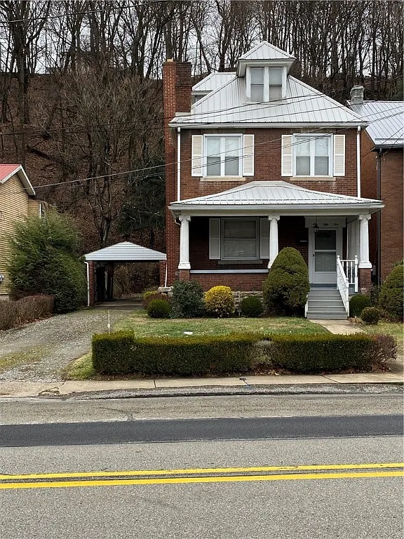 555 Market St photo 1