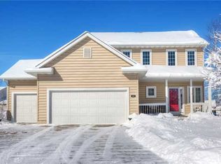 4206 125th St, Urbandale, IA 50323