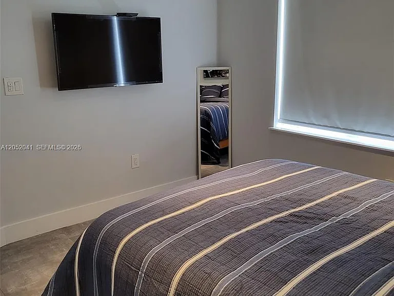 6335 N Miami Ave #1 — Photo 4