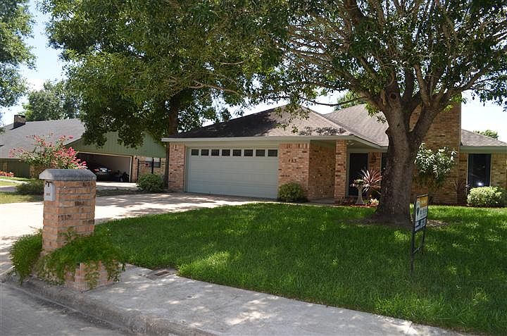 855 Shakespeare Dr Beaumont TX 77706 Zillow