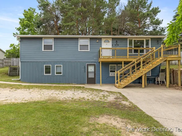1031 Fuller Ave, Big Rapids, MI 49307