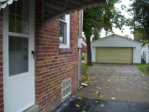 2 car garage with electric