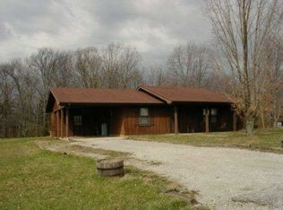 221 Austin Cir, Livingston, TN 38570