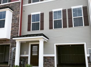 2368 Cook Dr, Easton, PA 18045