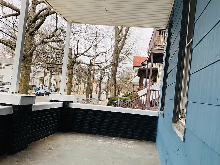 27 Shelton — Photo 25