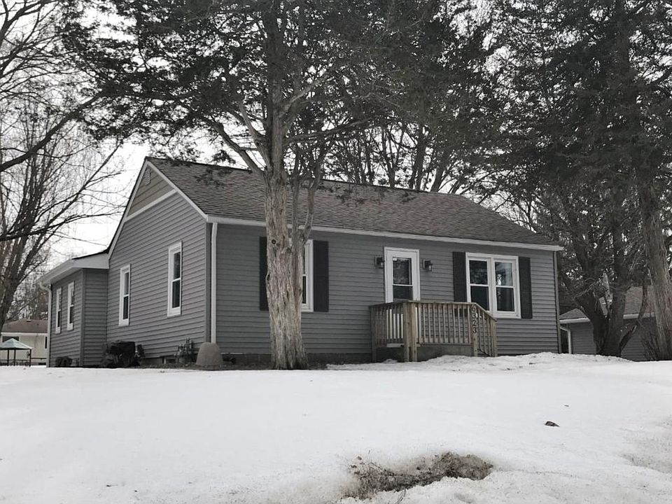 1st image of 6323 49th St N