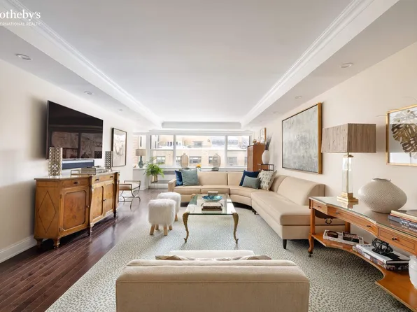 35 Sutton Place image 1 of 17