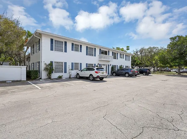 2250 NE 66th Street #1503, Fort Lauderdale, FL 33308