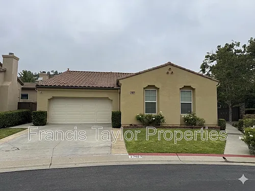 27027 Sunningdale Way Photo 1