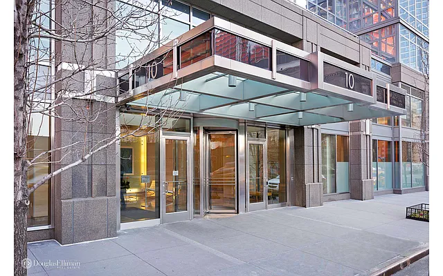 Rented by Douglas Elliman | media 21